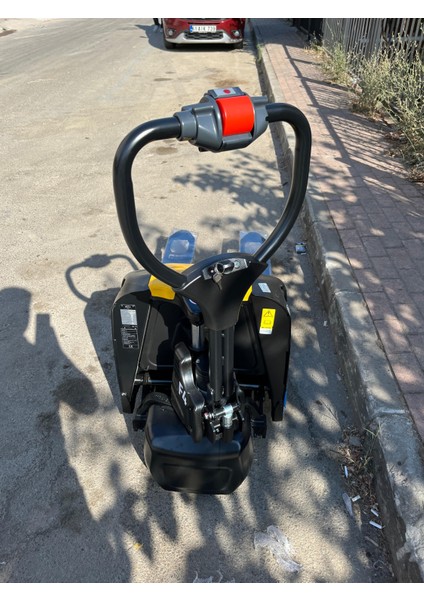 F4 Transpalet 1500KG Lityum Akülü