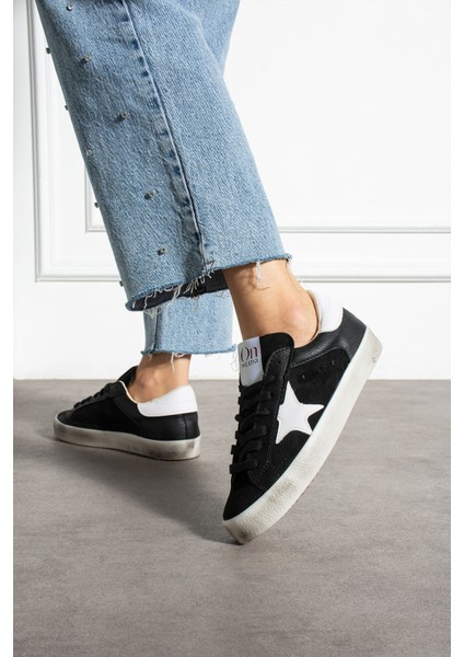 Golden On Kalsik Spor Ayakkabı fiyatları