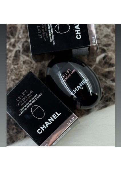 La Crème Maın Texture Rıche Besler Korur Aydinlatır 50 ml