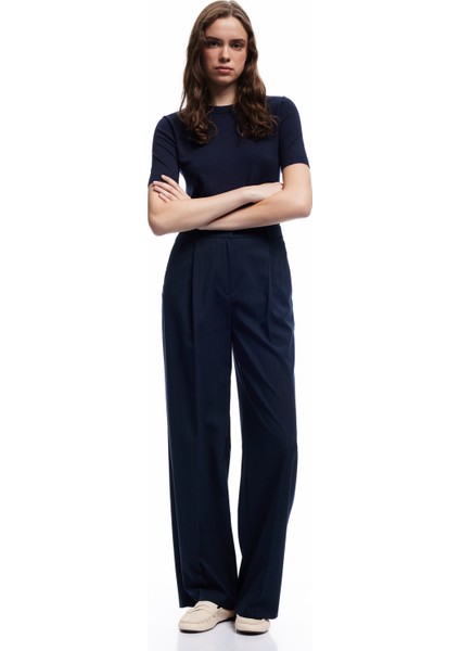 Kısa Kollu Bisiklet Yaka Basic Triko Kazak fiyatları