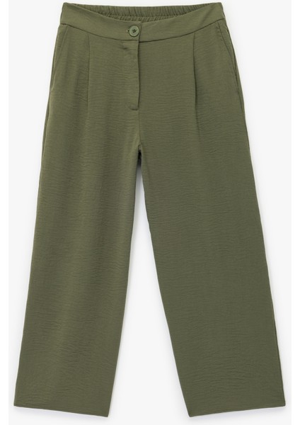 Aerobin Kumaş Pileli Cepli Culotte Fit Kısa Bol Kısa Paça Pantolon