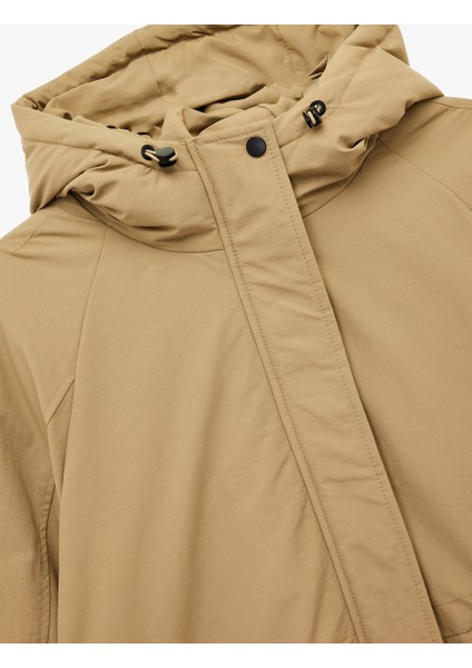 Uzun Kollu Kapaklı Cepli Kapşonlu Mont indirimleri