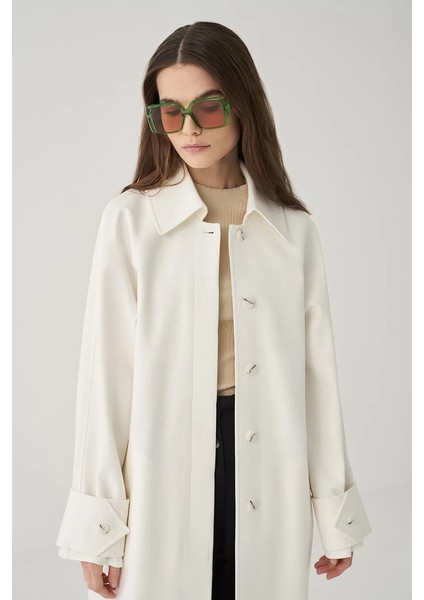 Üçgen Manşetli Trençkot modelleri