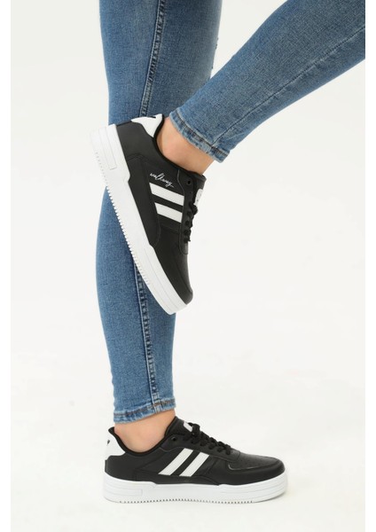 Siyah-Beyaz Unisex Spor Ayakkabı modelleri
