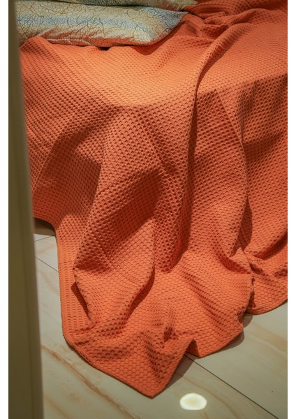 Premium %100 Pamuk Çift Kişilik Yazlık Pike, Yatak Örtüsü,terletmez Kumaş(Turuncu RENK)(240X200CM) fiyatları