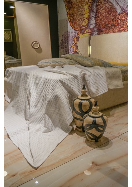 Premium %100 Pamuk Çift Kişilik Yazlık Pike, Yatak Örtüsü,terletmez Kumaş(Beyaz RENK)(240X200CM) fiyatları