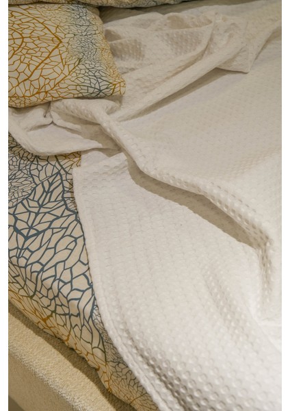 Premium %100 Pamuk Çift Kişilik Yazlık Pike, Yatak Örtüsü,terletmez Kumaş(Beyaz RENK)(240X200CM) fırsatları