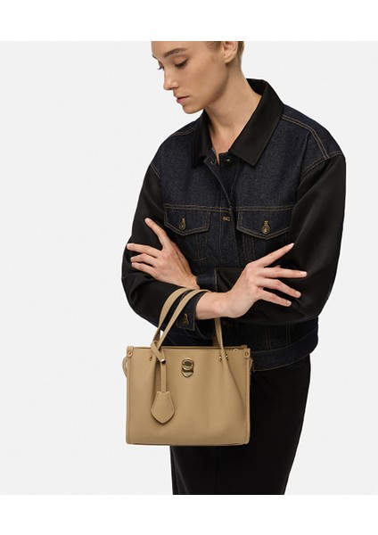 The Essential Tote Çanta IW6250052003023 modelleri