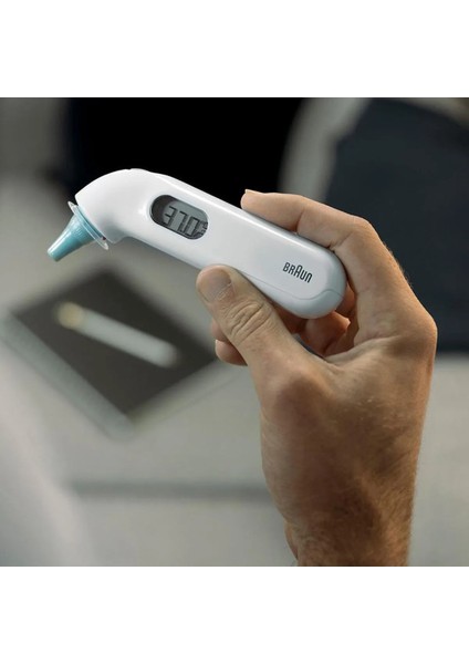 IRT3030 Kulaktan Ateş Ölçer - Hızlı, Doğru ve Ergonomik Tasarım Özellikleri