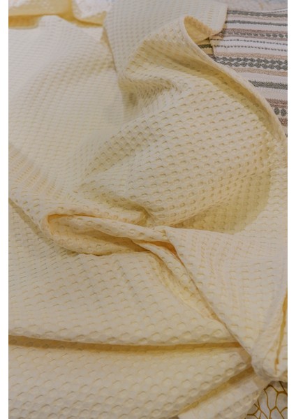 Premium %100 Pamuk Çift Kişilik Yazlık Pike, Yatak Örtüsü, Terletmez Kumaş(Krem RENK)(240X200CM) indirimleri