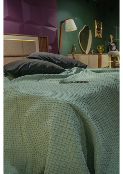 Premium %100 Pamuk Çift Kişilik Yazlık Pike, Yatak Örtüsü,terletmez Kumaş(Nilyeşil Renk) (240X200CM)