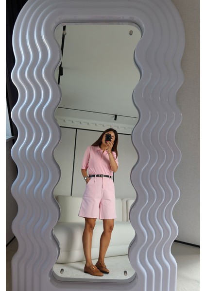 Paçası Kesik Kemerli Denim Şort