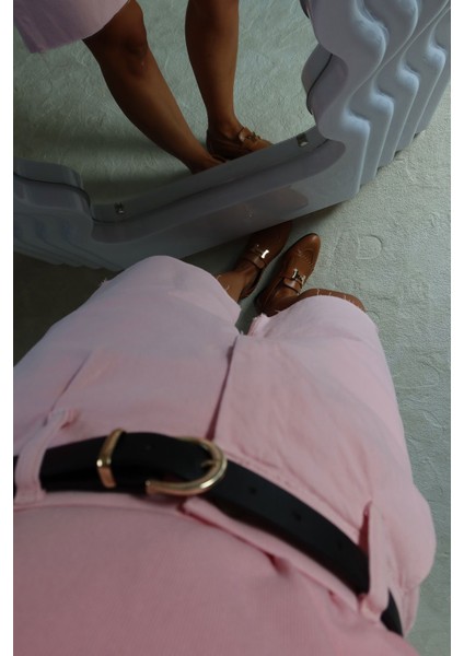 Paçası Kesik Kemerli Denim Şort fiyatları