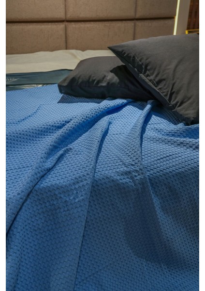 Premium %100 Pamuk Çift Kişilik Yazlık Pike, Yatak Örtüsü,terletmez Kumaş(Mavi Renk) (240X200CM)