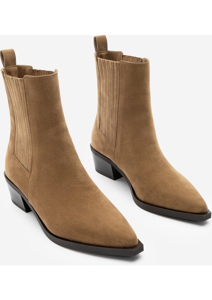Kadın Sivri Burun Kalın Topuklu Chelsea Çift Lastikli Western Bot Losya Taba Süet indirimleri
