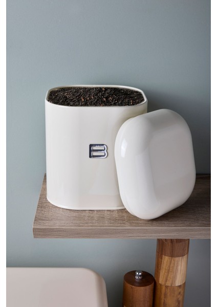 Plus Ekmek Kutusu ve Bisküvi Saklama Kutusu indirimleri