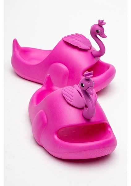 Çocuk Kuğulu Terlik Fuje