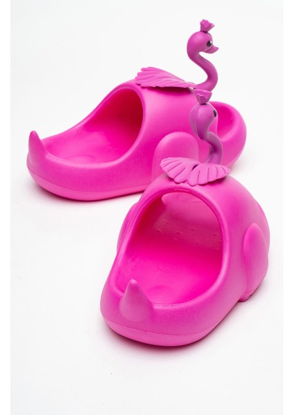 Çocuk Kuğulu Terlik Fuje fırsatları