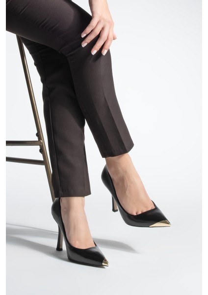 Kadın Stiletto Sivri Burun Altın Detaylı Topuklu Ayakkabı Ginez Siyah fırsatları