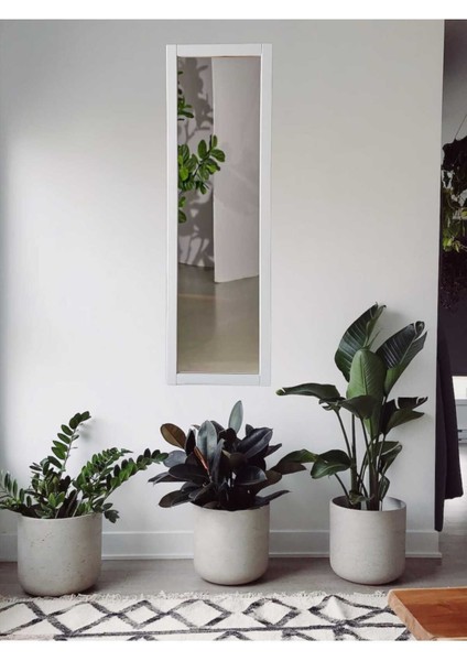 Beyaz Ahşap Çerçeveli Dikdörtgen Duvar Aynası - 121x37 cm