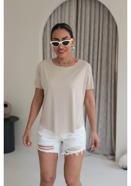 Kadın Yuvarlak Yaka Kol Etek Lazer Kesim Yırtmaç Detaylı Modal T-Shirt modelleri