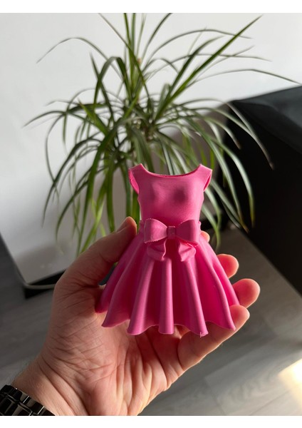 Elbise Şeklinde Makyaj Fırçalık ve Kalemlik Kutusu Fırça Organizer Dekoratif Makyaj Masa Düzenleyici modelleri