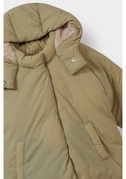 Kız Bebek Kapüşonlu Cepli Çıtçıtlı Fermuarlı Şişme Mont C5301A525AU fiyatları