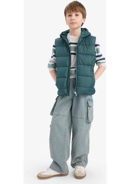 Erkek Çocuk Su İtici Kapüşonlu Fermuarlı Şişme Yelek C4334A825AU fiyatları