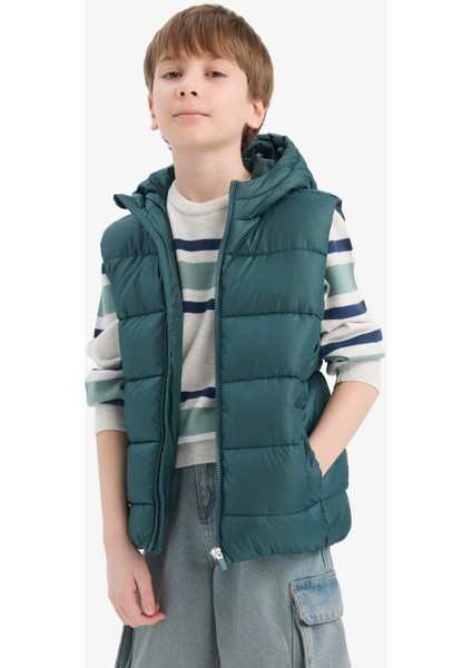 Erkek Çocuk Su İtici Kapüşonlu Fermuarlı Şişme Yelek C4334A825AU modelleri