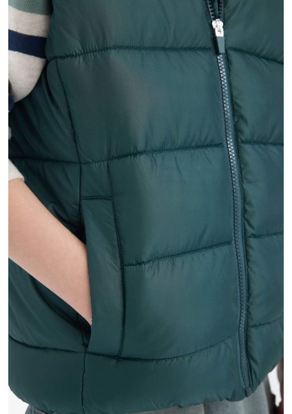 Erkek Çocuk Su İtici Kapüşonlu Fermuarlı Şişme Yelek C4334A825AU indirimleri