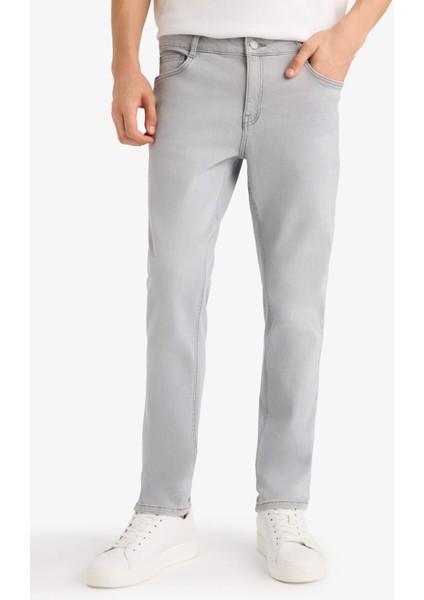 Pedro Slim Fit Dar Kalıp Normal Bel Dar Paça Jean Pantolon F2988AX25AU fırsatları