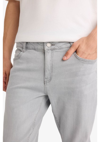 Pedro Slim Fit Dar Kalıp Normal Bel Dar Paça Jean Pantolon F2988AX25AU indirimleri