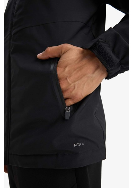 Fit Su İtici Regular Fit Polar Kapüşonlu Fermuarlı Yağmurluk C6047AX25AU