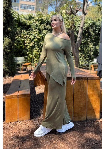 Kadın Büyük Beden Degaje Yaka Asimetrik Yırtmaçlı Esnek Viskon Takım