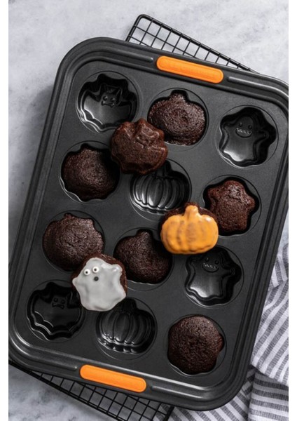 12 Bölmeli Cadılar Bayramı Kalıbı, Balkabağı, Hayalet ve Yarasa Şeklinde, Yapışmaz modelleri