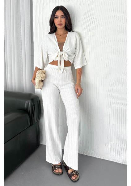 Kadın Bağlamalı Crop Bluz & Çizgili Bol Paça Kimono Pantolon Takımı – Yazlık Şıklık