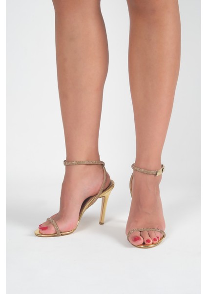 Taşlı Biye Detaylı Sandalet fırsatları