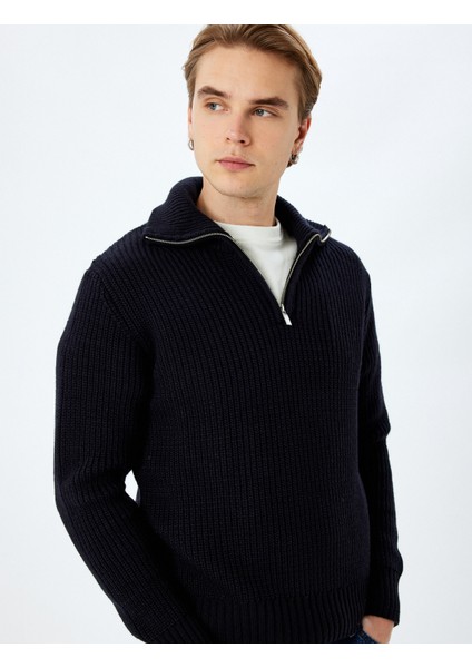 Uzun Kollu Basic Yarım Fermuarlı Triko Kazak fiyatları