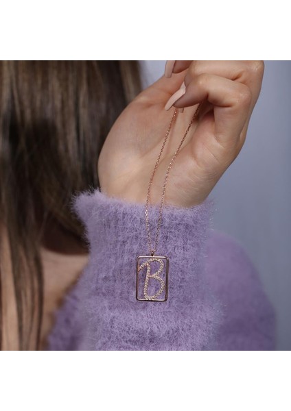 B Harfi Zirkon Taşlı Rose Gold Kaplama Çerçeveli Gümüş Kolye