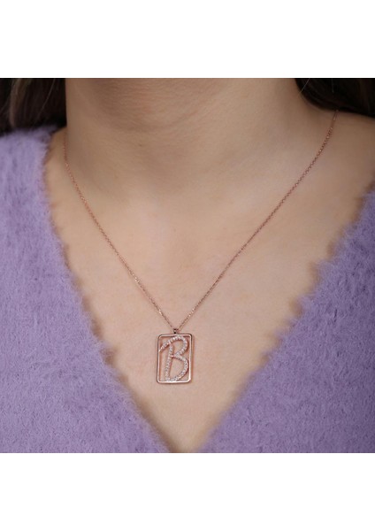 B Harfi Zirkon Taşlı Rose Gold Kaplama Çerçeveli Gümüş Kolye fiyatları