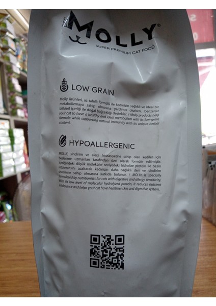hypoallergenıc Yetişkin Kedi Kuru Mama Tavuklu ve Hamsili 2 kg+3 ADET 15 GRAM TAVUKLU KEDİ ÖDÜL KREMA modelleri