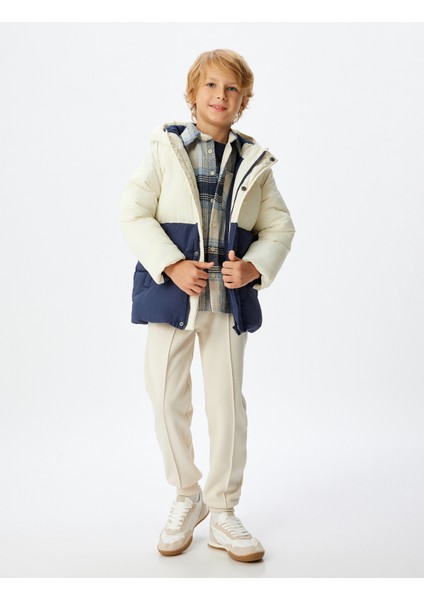 Şişme Mont Kapşonlu Cep Detaylı Rüzgar Kapaklı fiyatları