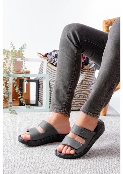 Günlük Rahat Anatomik Yumuşak Taban Şık Cırtlı Erkek Dış Mekan Terlik