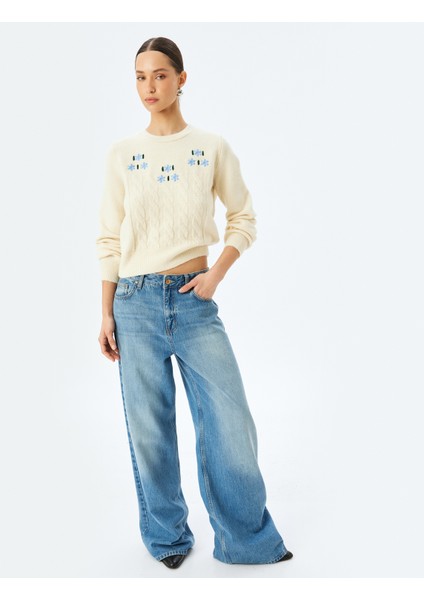 Uzun Kollu Bisiklet Yaka Çiçekli Saç Örgü Dokulu Örme Kazak fiyatları