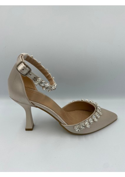 Allys Saten Kristal Taş Detaylı 9 cm Topuklu Kadın Ayakkabı indirimleri
