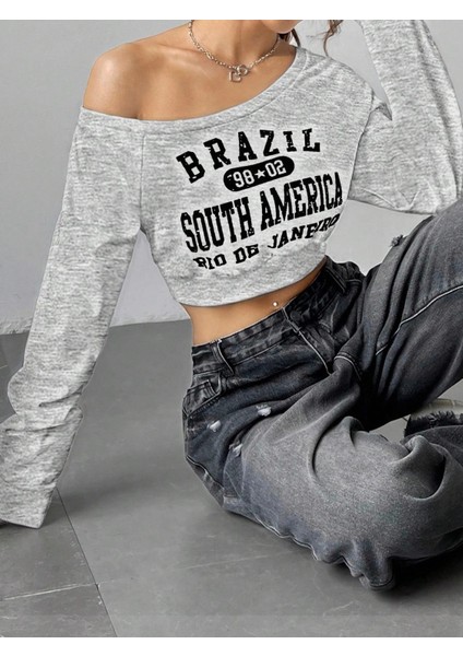 Kadın Gri Brazil South America Baskılı Omzu Açık Crop Sweatshirt