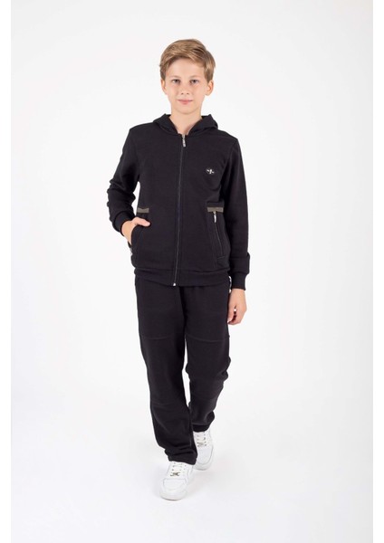Erkek Çocuk Fermuar Kapamalı Kapüşonlu Arma Detaylı Eşofman Takımı M00757