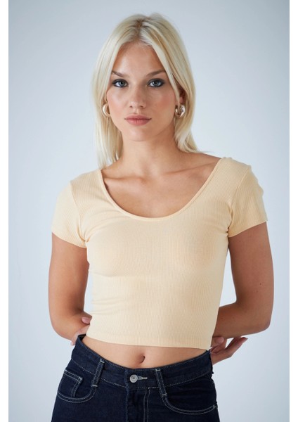 Kadın Vanilya Ön Arka U Bluz EV57