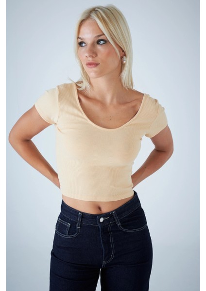 Kadın Vanilya Ön Arka U Bluz EV57 modelleri
