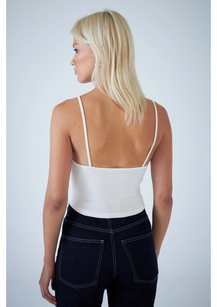 Kadın Beyaz V Yaka Crop Bluz COL1000 fırsatları